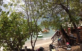 Studio A Proximite De Belles Plages